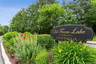 118 Stone Bridge Square 118, Chappaqua, NY 10514