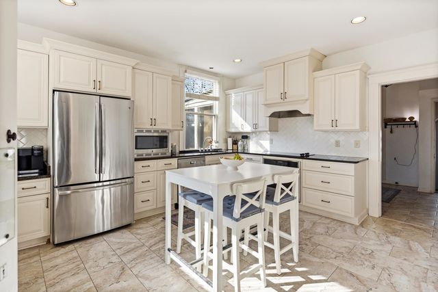 1843 CENTRAL AVE, Memphis, TN 38104