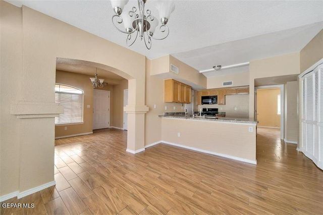 4053 TIERRA BRONCE Drive, El Paso, TX 79938