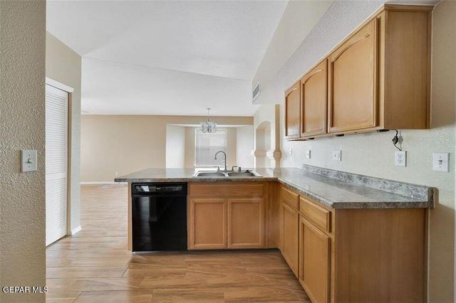 4053 TIERRA BRONCE Drive, El Paso, TX 79938