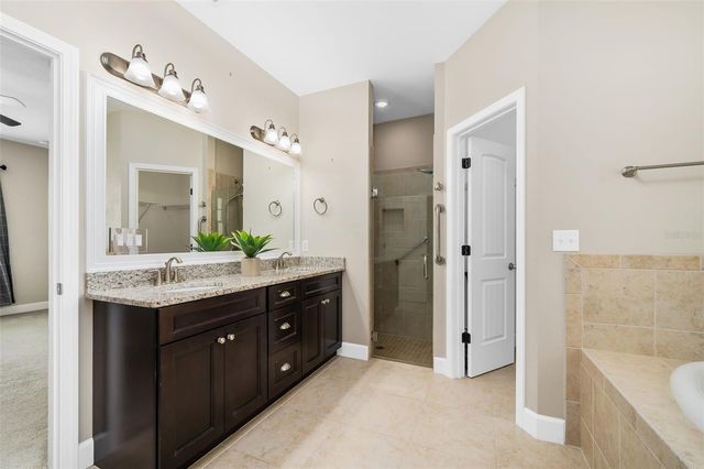 19033 NW 166TH AVENUE, High Springs, FL 32643
