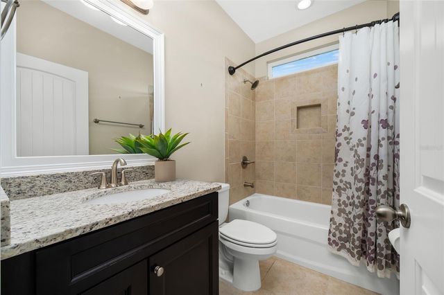 19033 NW 166TH AVENUE, High Springs, FL 32643