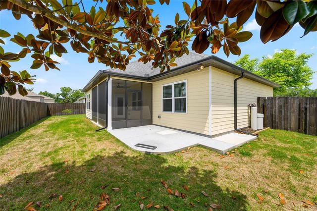 19033 NW 166TH AVENUE, High Springs, FL 32643
