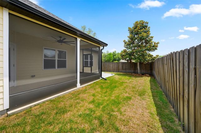 19033 NW 166TH AVENUE, High Springs, FL 32643