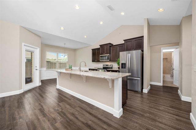 19033 NW 166TH AVENUE, High Springs, FL 32643