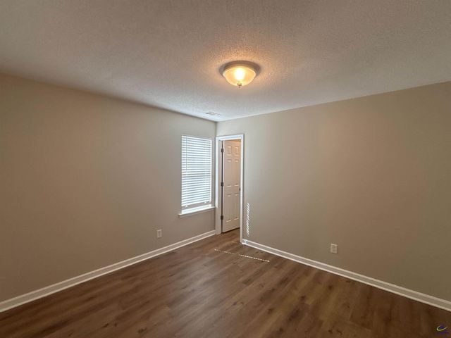 404 Dunmurry Pl, Warner Robins, GA 31093