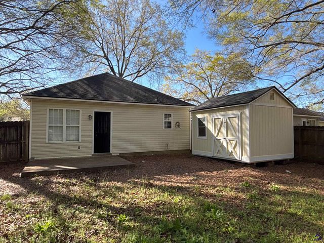 404 Dunmurry Pl, Warner Robins, GA 31093