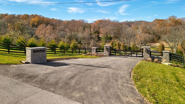 5006 Archer Springs Lane, Thompsons Station, TN 37179