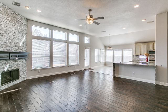6004 Grand Meadow Lane, Flower Mound, TX 75028
