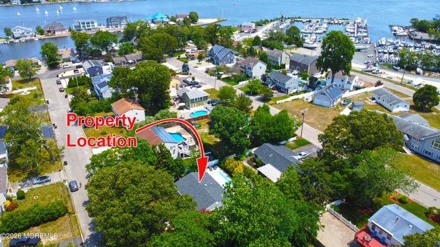23 Layton Avenue, Pine Beach, NJ 08741
