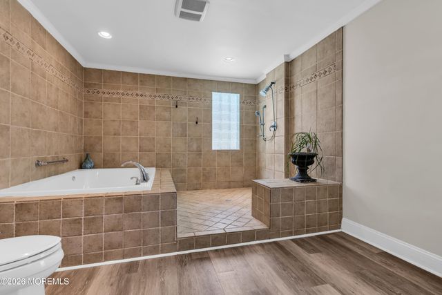23 Layton Avenue, Pine Beach, NJ 08741