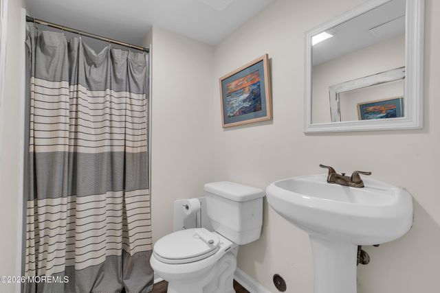 23 Layton Avenue, Pine Beach, NJ 08741