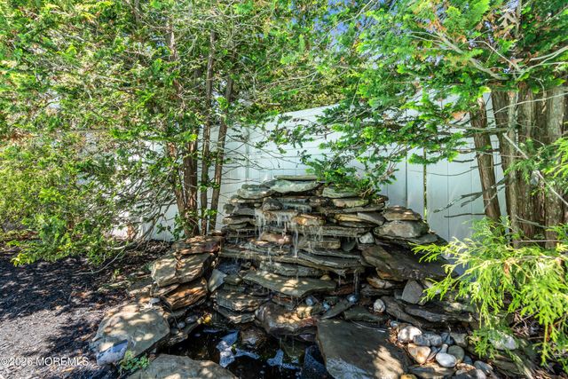 23 Layton Avenue, Pine Beach, NJ 08741
