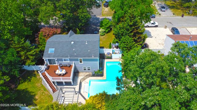 23 Layton Avenue, Pine Beach, NJ 08741