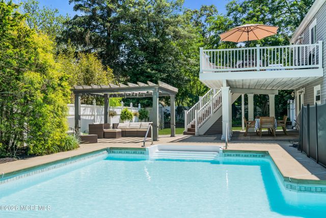 23 Layton Avenue, Pine Beach, NJ 08741