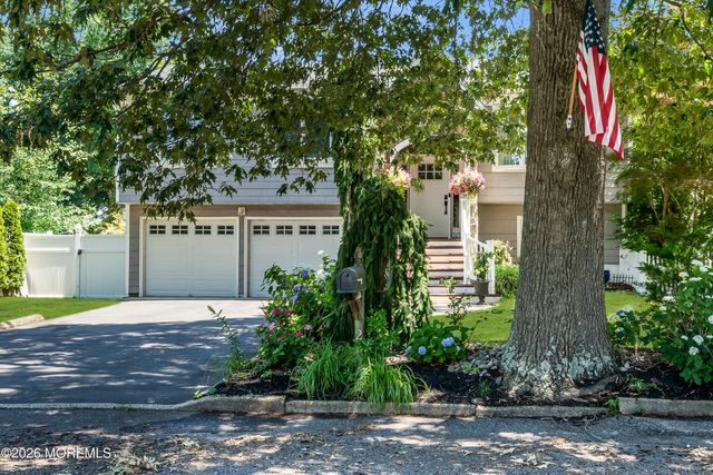 23 Layton Avenue, Pine Beach, NJ 08741