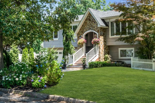 23 Layton Avenue, Pine Beach, NJ 08741