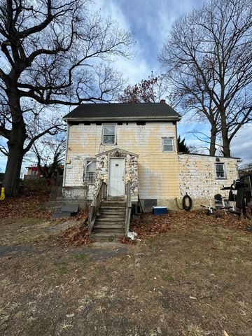 54 Agnes Street, Bridgeport, CT 06606