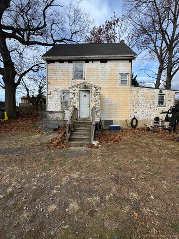 54 Agnes Street, Bridgeport, CT 06606