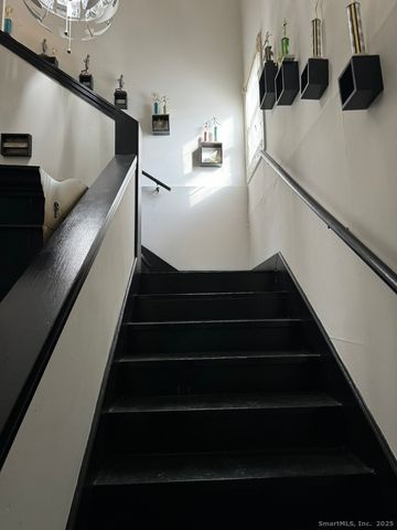 54 Agnes Street, Bridgeport, CT 06606