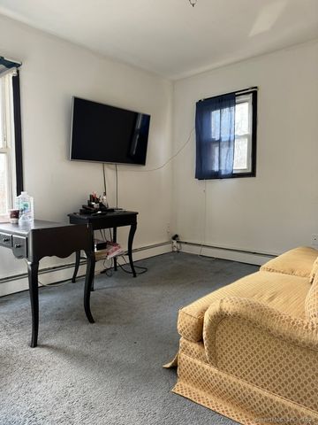 54 Agnes Street, Bridgeport, CT 06606