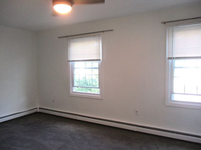 202 Heritage Ln 202, Auburn, MA 01501