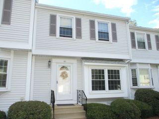 202 Heritage Ln 202, Auburn, MA 01501