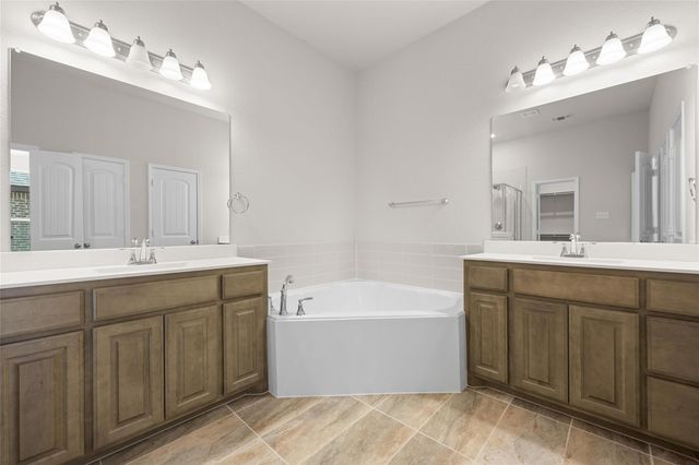 347 Freestall Drive, Midlothian, TX 76065