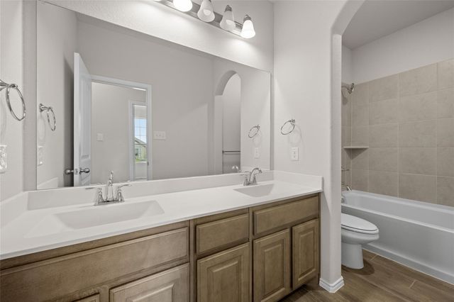 347 Freestall Drive, Midlothian, TX 76065