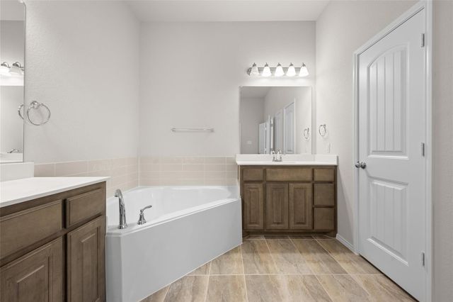 347 Freestall Drive, Midlothian, TX 76065