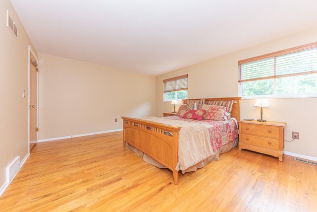 3593 Frederick Drive, Ann Arbor, MI 48105