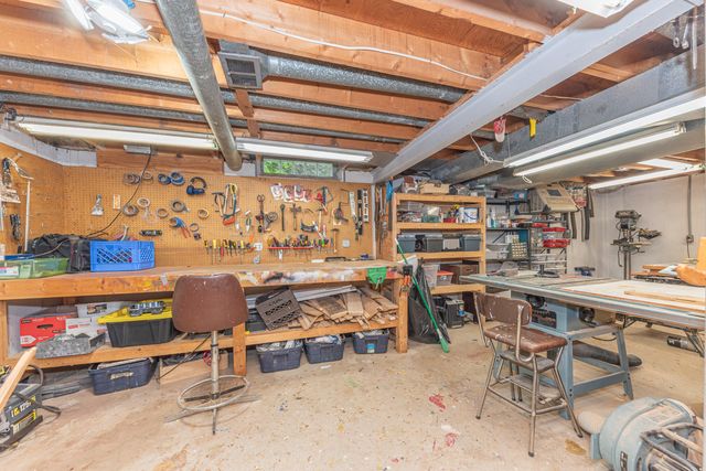 3593 Frederick Drive, Ann Arbor, MI 48105