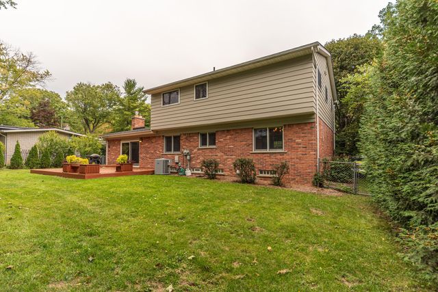 3593 Frederick Drive, Ann Arbor, MI 48105