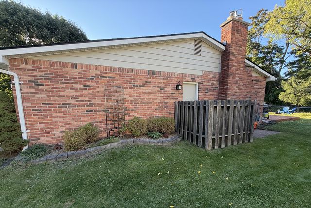 3593 Frederick Drive, Ann Arbor, MI 48105