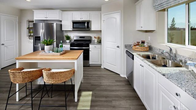 14985 Coppola Street, Adelanto, CA 92301