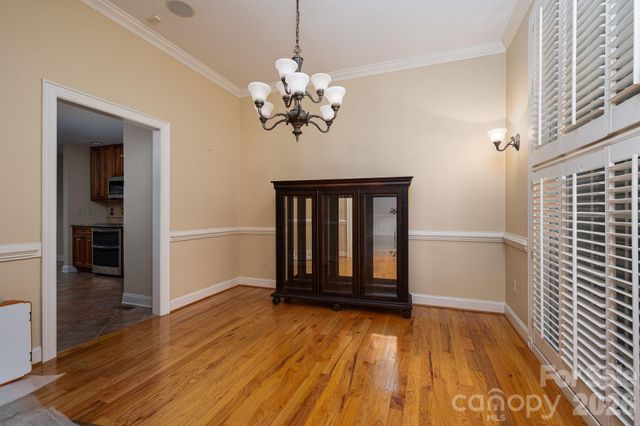 116 28th Avenue NW, Hickory, NC 28601