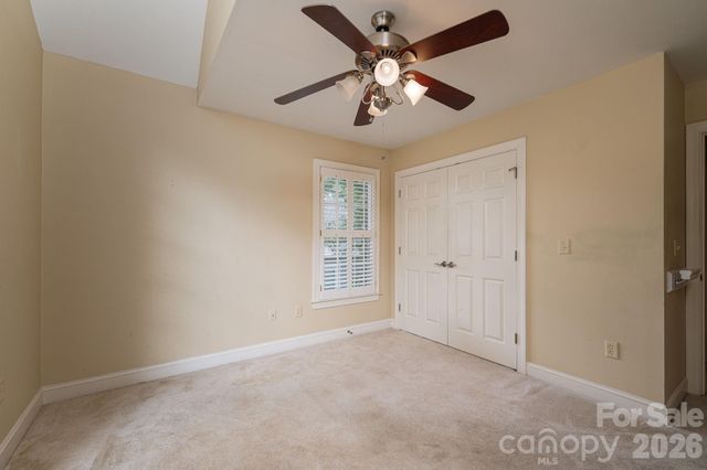 116 28th Avenue NW, Hickory, NC 28601