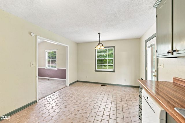 3805 Manor Drive, Clayton, NC 27520