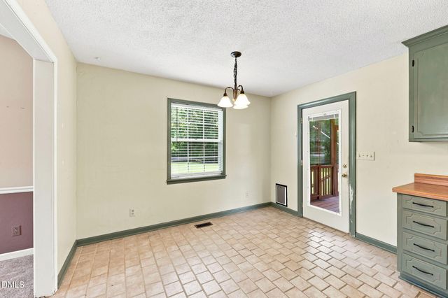 3805 Manor Drive, Clayton, NC 27520