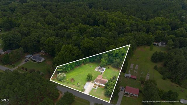 3805 Manor Drive, Clayton, NC 27520