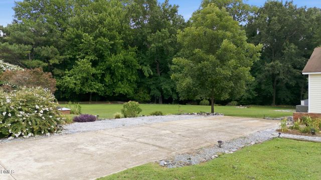 3805 Manor Drive, Clayton, NC 27520