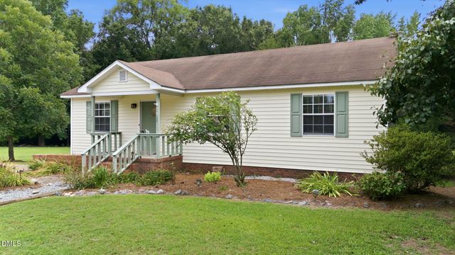 3805 Manor Drive, Clayton, NC 27520