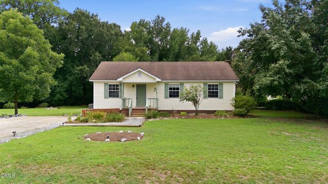 3805 Manor Drive, Clayton, NC 27520
