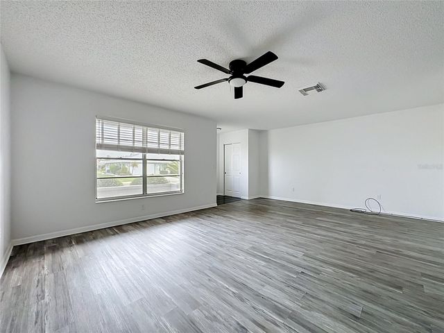 1620 BENTWOOD DRIVE, Sun City Center, FL 33573