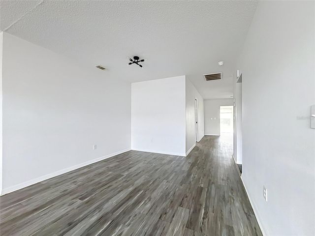 1620 BENTWOOD DRIVE, Sun City Center, FL 33573