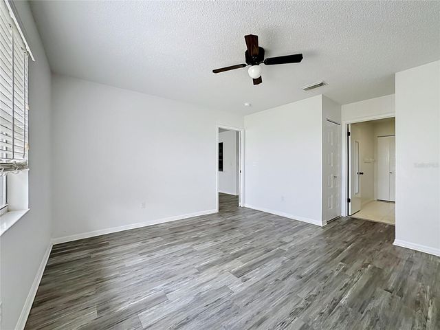 1620 BENTWOOD DRIVE, Sun City Center, FL 33573