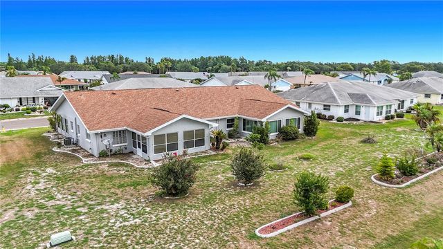 1620 BENTWOOD DRIVE, Sun City Center, FL 33573