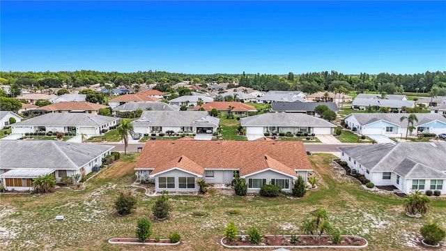 1620 BENTWOOD DRIVE, Sun City Center, FL 33573