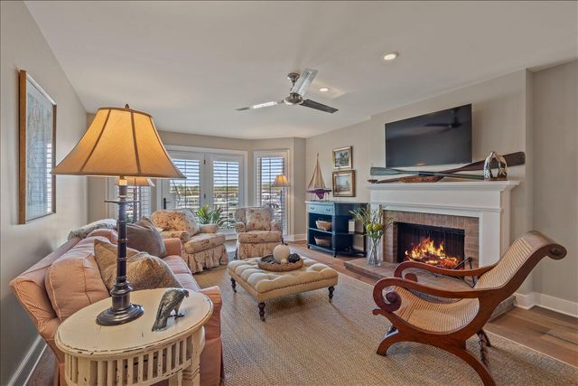 1949 Marsh Oak Lane, Seabrook Island, SC 29455