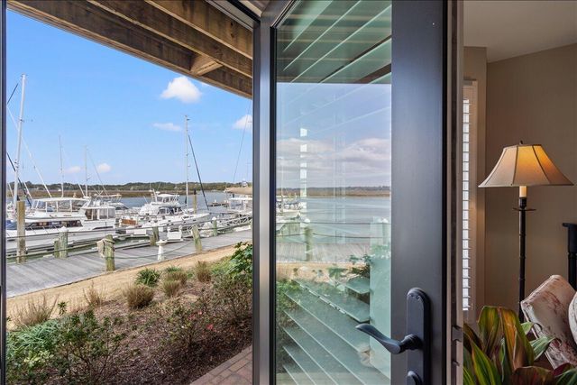 1949 Marsh Oak Lane, Seabrook Island, SC 29455